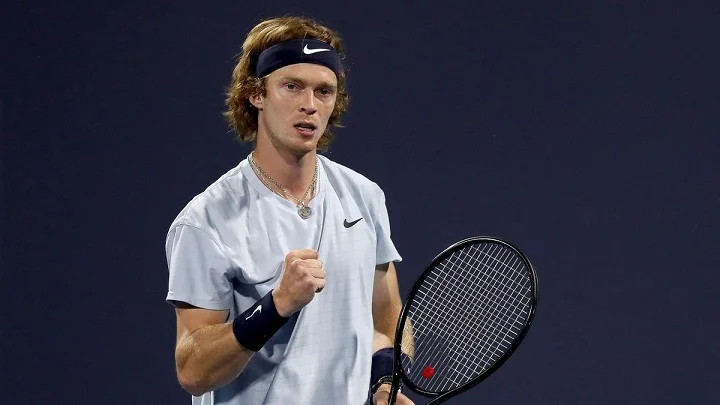 Андрей Рублев опустился на седьмую строчку рейтинга ATP Андрей Рублев опустился на седьмую строчку рейтинга ATP