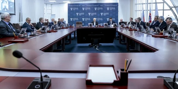 Экс-арбитр ФИФА Николаев: решения исполкома РФС по судейству должны пойти во благо Экс-арбитр ФИФА Николаев: решения исполкома РФС по судейству должны пойти во благо