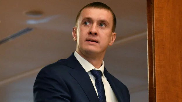 В РФС прокомментировали решение УЕФА проводить матчи российских клубов на нейтральных полях В РФС прокомментировали решение УЕФА проводить матчи российских клубов на нейтральных полях
