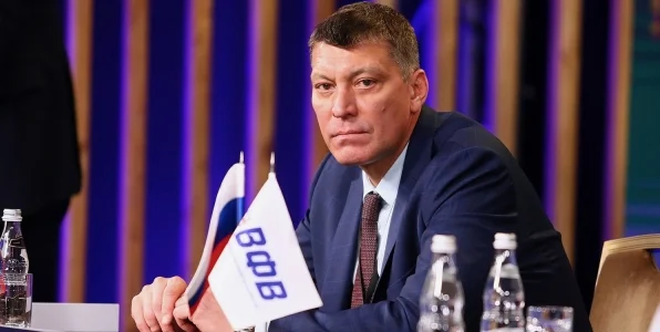 ВФВ рассказала, когда молодежные сборные РФ начнут выступать под национальным флагом ВФВ рассказала, когда молодежные сборные РФ начнут выступать под национальным флагом