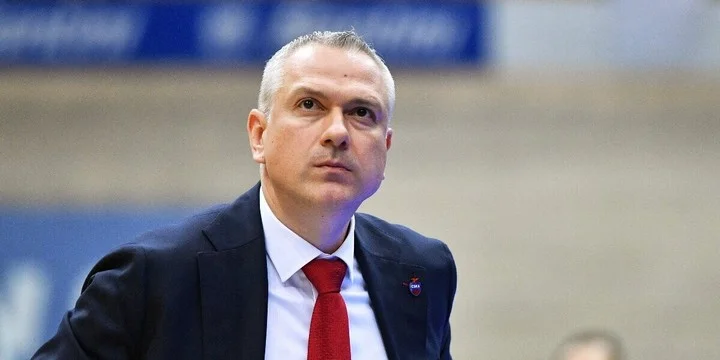 Сергей Елевич: «Возможно, ЦСКА немного поспешил с увольнением Райковича. Я бы все-таки дал ему доработать сезон» Сергей Елевич: «Возможно, ЦСКА немного поспешил с увольнением Райковича. Я бы все-таки дал ему доработать сезон»