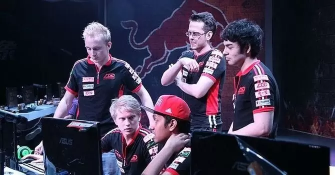 LGD - Infamous. Прогноз на Dota 2 (19.10.2017) LGD - Infamous. Прогноз на Dota 2 (19.10.2017)