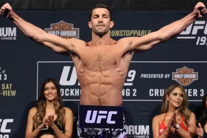 Люк Рокхолд - Йоэль Ромеро. Прогноз и ставки на бой UFC (11.02.2018) Люк Рокхолд - Йоэль Ромеро. Прогноз и ставки на бой UFC (11.02.2018)