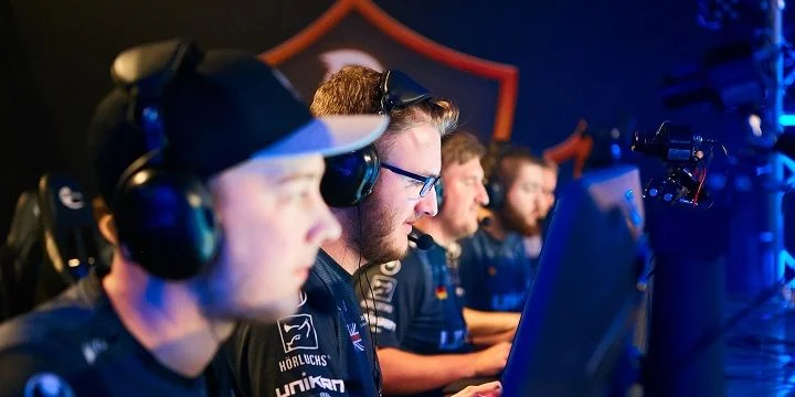 Virtus.pro - BIG