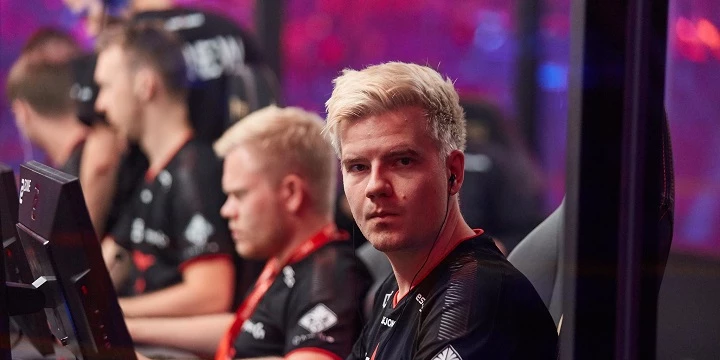 G2 Esports — Astralis. Прогноз на матч CS:GO (17 июля 2021 года) G2 Esports — Astralis. Прогноз на матч CS:GO (17 июля 2021 года)