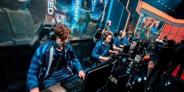 Rogue — Misfits. Прогноз на матч League of Legends (13 августа 2021 года) Rogue — Misfits. Прогноз на матч League of Legends (13 августа 2021 года)