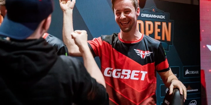 Heroic — Astralis. Прогноз на матч CS:GO (20 августа 2021 года) Heroic — Astralis. Прогноз на матч CS:GO (20 августа 2021 года)