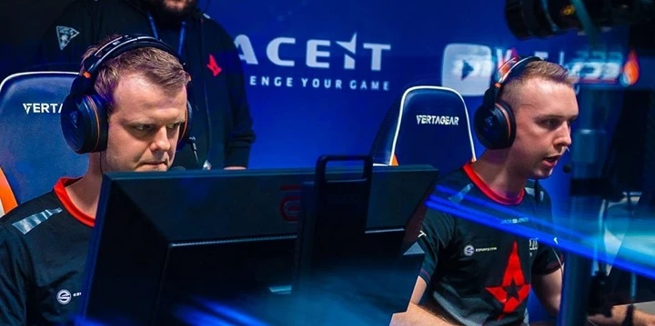 Astralis — ENCE. Прогноз на матч CS:GO (9 октября 2021 года) Astralis — ENCE. Прогноз на матч CS:GO (9 октября 2021 года)