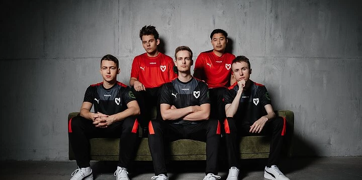 MOUZ — Renegades. Прогноз на матч CS:GO (28 октября 2021 года) MOUZ — Renegades. Прогноз на матч CS:GO (28 октября 2021 года)
