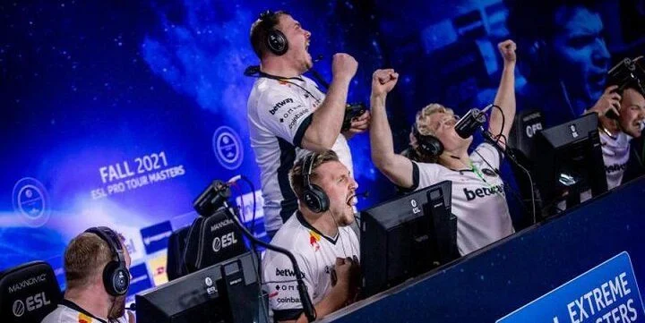 BIG - MOUZ BIG - MOUZ