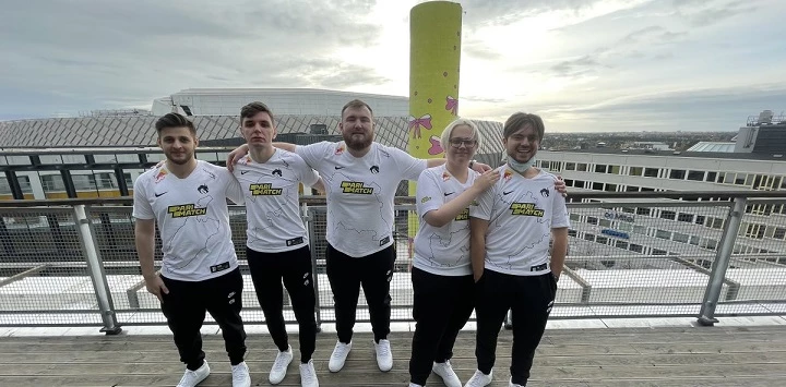Spirit — Astralis. Прогноз на матч CS:GO (29 октября 2021 года) Spirit — Astralis. Прогноз на матч CS:GO (29 октября 2021 года)