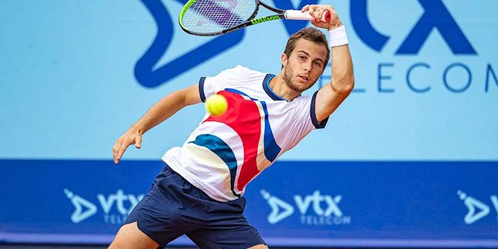 Лоренцо Музетти - Уго Гастон. Прогноз на матч Next Gen ATP Finals (10 ноября 2021 года)
