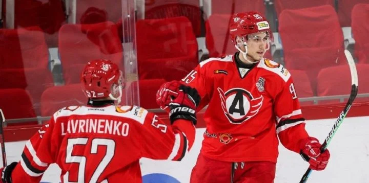 Автомобилист — Металлург Магнитогорск. Прогноз на матч КХЛ (21 ноября 2021 года) Автомобилист — Металлург Магнитогорск. Прогноз на матч КХЛ (21 ноября 2021 года)