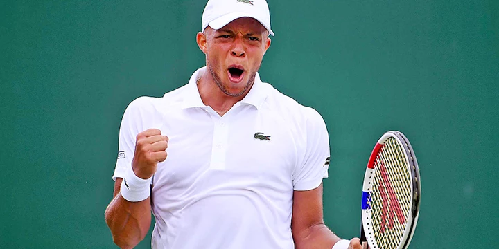Маттео Виола - Джей Кларк. Прогноз на матч ATP Манама (25 ноября 2021 года)
Маттео Виола - Джей Кларк. Прогноз на матч ATP Манама (25 ноября 2021 года)
