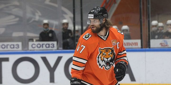 «Амур» — «Салават Юлаев»: прогноз на матч КХЛ