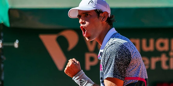Чун Син Цен - Нуно Боргес. Прогноз на матч ATP Майа (19 декабря 2021 года)
Чун Син Цен - Нуно Боргес. Прогноз на матч ATP Майа (19 декабря 2021 года)
