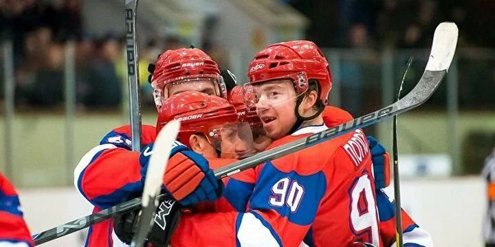 Ижсталь – Динамо СПб. Прогноз на матч ВХЛ (25 декабря 2021 года) Ижсталь – Динамо СПб. Прогноз на матч ВХЛ (25 декабря 2021 года)