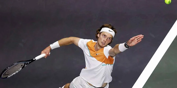 Феликс Оже-Альяссим — Андрей Рублев. Прогноз на матч ATP Роттердам (12 февраля 2022 года)
Феликс Оже-Альяссим — Андрей Рублев. Прогноз на матч ATP Роттердам (12 февраля 2022 года)