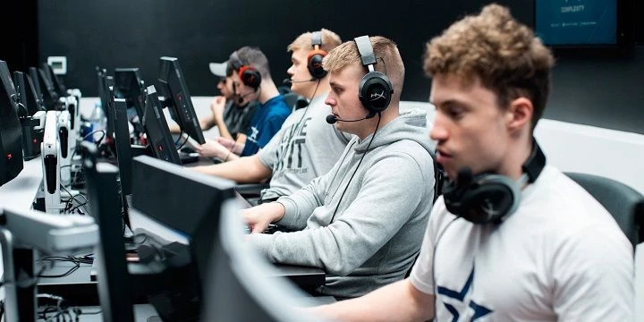 Sinners — Blink. Прогноз на матч Thunderpick Bitcoin Series (20 февраля 2022 года) Sinners — Blink. Прогноз на матч Thunderpick Bitcoin Series (20 февраля 2022 года)