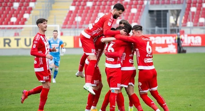 Киндия Тырговиште — УТА Арад: прогноз на матч чемпионата Румынии (1 марта 2022 года)