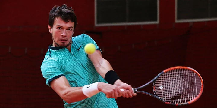 Евгений Карловский — Брэйден Шнур. Прогноз на матч ATP Биль (21 марта 2022 года)
Евгений Карловский — Брэйден Шнур. Прогноз на матч ATP Биль (21 марта 2022 года)