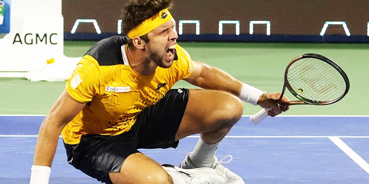 Уго Гренье — Иржи Веселы. Прогноз на матч ATP Илкли (15 июня 2022 года)
Уго Гренье — Иржи Веселы. Прогноз на матч ATP Илкли (15 июня 2022 года)