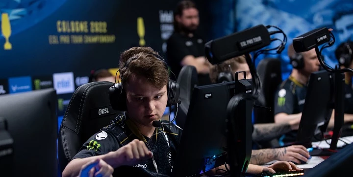 Movistar Riders — Liquid. Прогноз на матч CS:GO (15 июля 2022 года) Movistar Riders — Liquid. Прогноз на матч CS:GO (15 июля 2022 года)