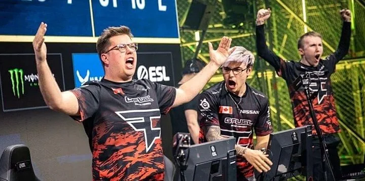 FaZe Clan - BIG FaZe Clan - BIG