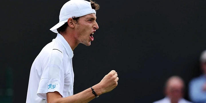 Уго Умбер — Петер Гоевчик. Прогноз на матч ATP Ренн (17 сентября 2022 года)
Уго Умбер — Петер Гоевчик. Прогноз на матч ATP Ренн (17 сентября 2022 года)