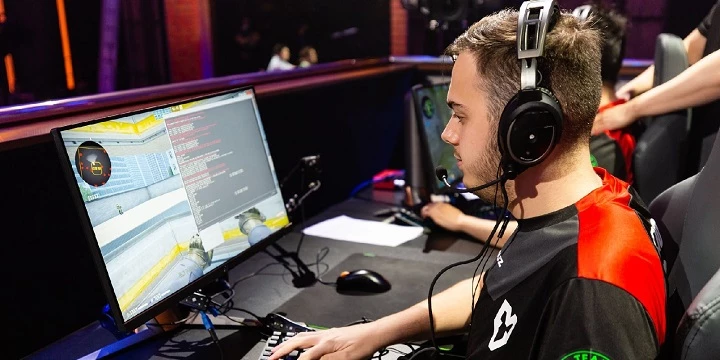 Complexity — MOUZ. Прогноз на матч CS:GO (17 сентября 2022 года) Complexity — MOUZ. Прогноз на матч CS:GO (17 сентября 2022 года)