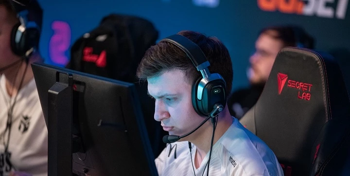 Aurora — Fnatic Rising. Прогноз на матч CS:GO (3 октября 2022 года) Aurora — Fnatic Rising. Прогноз на матч CS:GO (3 октября 2022 года)