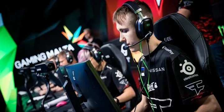 FaZe Clan — Fnatic. Прогноз на матч CS:GO (5 октября 2022 года) FaZe Clan — Fnatic. Прогноз на матч CS:GO (5 октября 2022 года)
