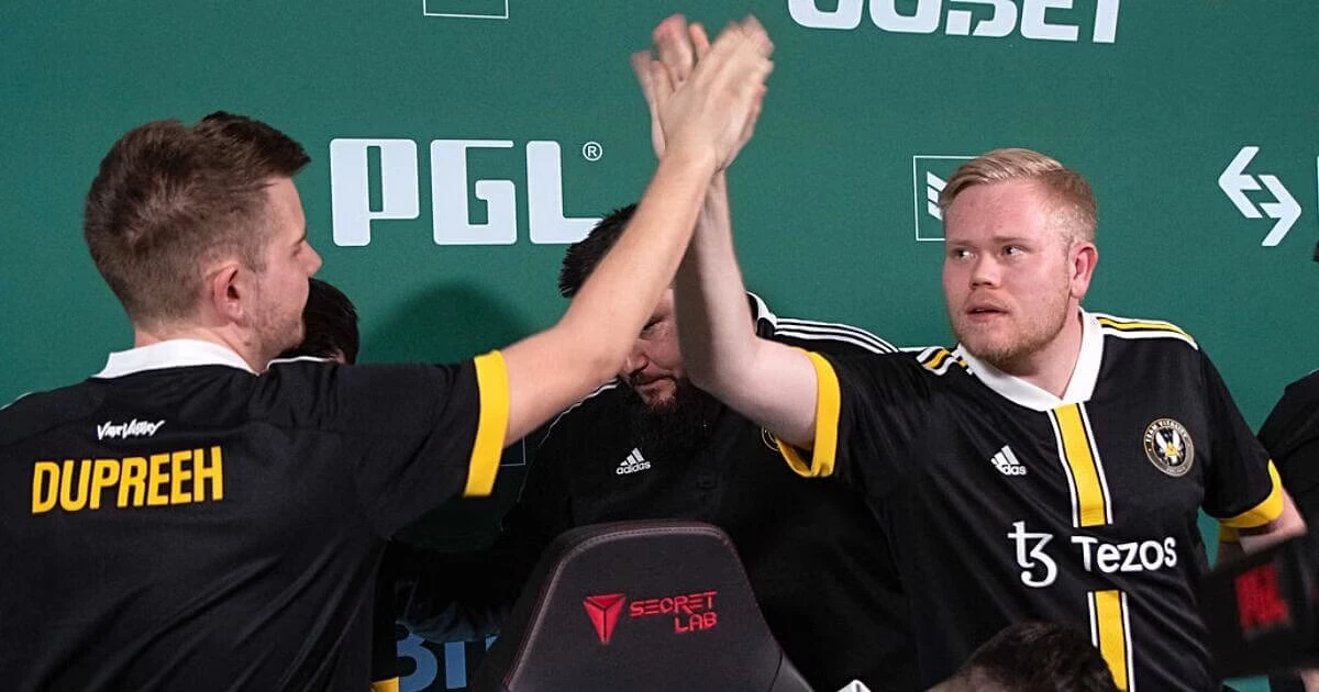 OG — Vitality. Прогноз на матч CS:GO (3 ноября 2022 года) OG — Vitality. Прогноз на матч CS:GO (3 ноября 2022 года)