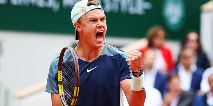 Хольгер Руне — Феликс Оже-Альяссим. Прогноз на матч ATP Париж (5 ноября 2022 года)
Хольгер Руне — Феликс Оже-Альяссим. Прогноз на матч ATP Париж (5 ноября 2022 года)