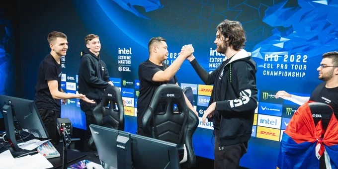 Outsiders — Fnatic. Прогноз на матч CS:GO (10 ноября 2022 года) Outsiders — Fnatic. Прогноз на матч CS:GO (10 ноября 2022 года)