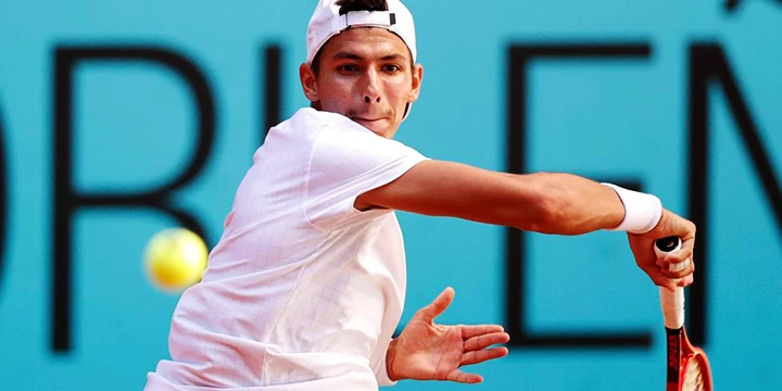 Артур Филс — Алексей Попырин. Прогноз на матч ATP Роан (11 ноября 2022 года)
Артур Филс — Алексей Попырин. Прогноз на матч ATP Роан (11 ноября 2022 года)