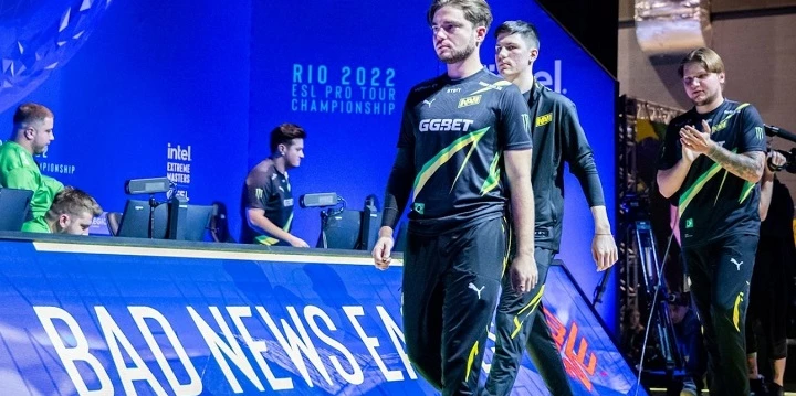 Fluxo — Na'Vi. Прогноз на матч CS:GO (23 ноября 2022 года) Fluxo — Na'Vi. Прогноз на матч CS:GO (23 ноября 2022 года)