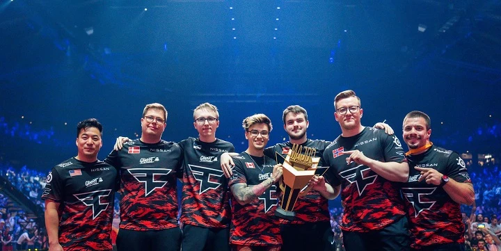 FaZe Clan — Heroic. Прогноз на матч CS:GO (24 ноября 2022 года) FaZe Clan — Heroic. Прогноз на матч CS:GO (24 ноября 2022 года)