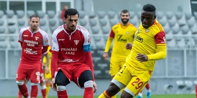 Арад — Рапид. Прогноз на матч чемпионата Румынии (18 декабря 2022 года) Арад — Рапид. Прогноз на матч чемпионата Румынии (18 декабря 2022 года)