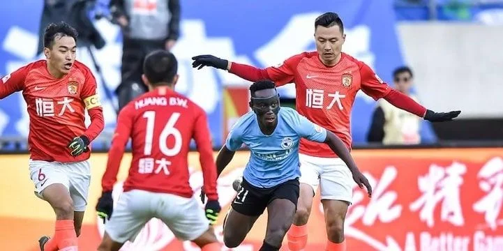 Гуанчжоу — Бэйцзин Гоань. Прогноз на матч чемпионата Китая (23 декабря 2022 года) Гуанчжоу — Бэйцзин Гоань. Прогноз на матч чемпионата Китая (23 декабря 2022 года)