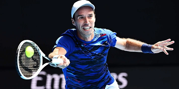 Алессандро Джаннесси — Михаил Кукушкин. Прогноз на матч ATP Тенерифе (8 февраля 2023 года)
Алессандро Джаннесси — Михаил Кукушкин. Прогноз на матч ATP Тенерифе (8 февраля 2023 года)