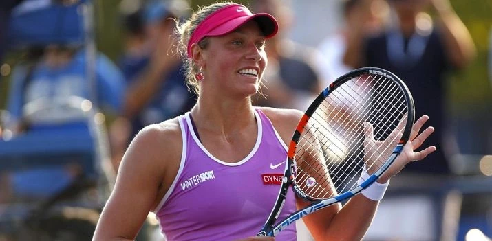 Янина Викмайер – Мона Бартель. Прогноз на матч ITF Альтенкирхен (16 февраля 2023 года) Янина Викмайер – Мона Бартель. Прогноз на матч ITF Альтенкирхен (16 февраля 2023 года)