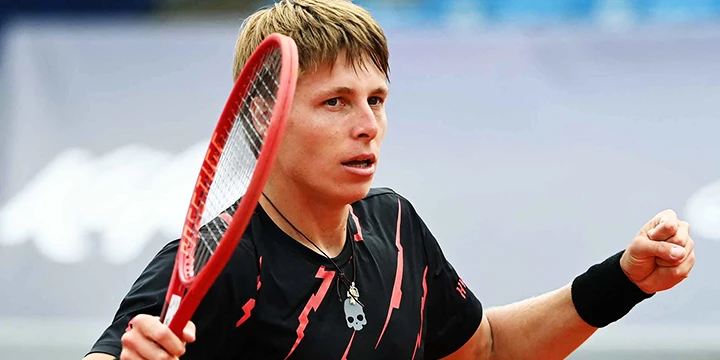 Илья Ивашка — Ботик Ван де Зандшульп. Прогноз на матч ATP Доха (21 февраля 2023 года)
Илья Ивашка — Ботик Ван де Зандшульп. Прогноз на матч ATP Доха (21 февраля 2023 года)