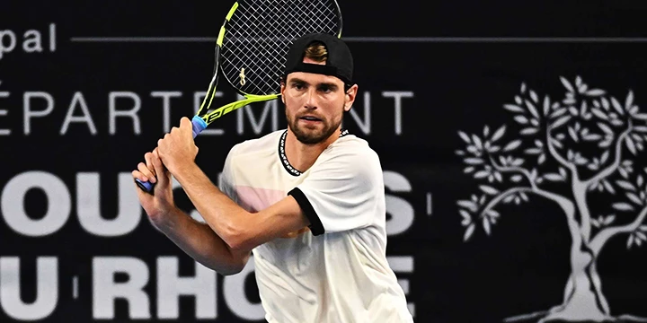 Максим Кресси — Феликс Оже-Альяссим. Прогноз на матч ATP Дубай (28 февраля 2023 года)
Максим Кресси — Феликс Оже-Альяссим. Прогноз на матч ATP Дубай (28 февраля 2023 года)