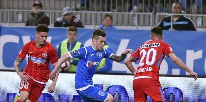 Университатя - Арджеш Университатя - Арджеш