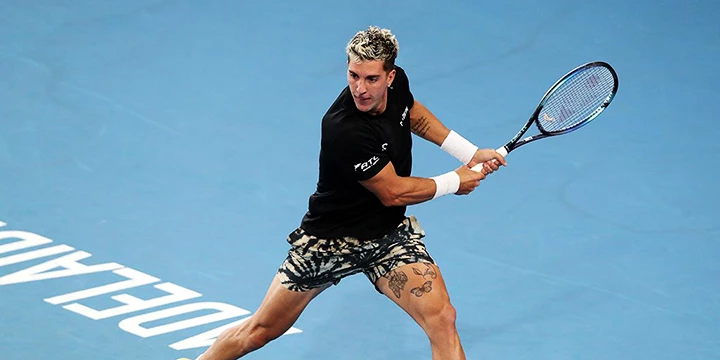 Танаси Коккинакис — Брендон Холт. Прогноз на матч ATP Индиан-Уэллс (9 марта 2023 года)
