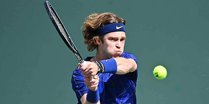 Миомир Кечманович — Андрей Рублев. Прогноз на матч ATP Майами (26 марта 2023 года)
Миомир Кечманович — Андрей Рублев. Прогноз на матч ATP Майами (26 марта 2023 года)