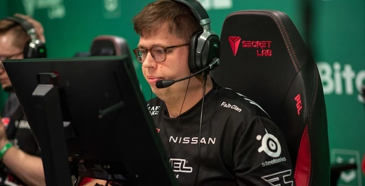 Na'Vi — FaZe Clan. Прогноз на матч CS:GO (7 апреля 2023 года) Na'Vi — FaZe Clan. Прогноз на матч CS:GO (7 апреля 2023 года)