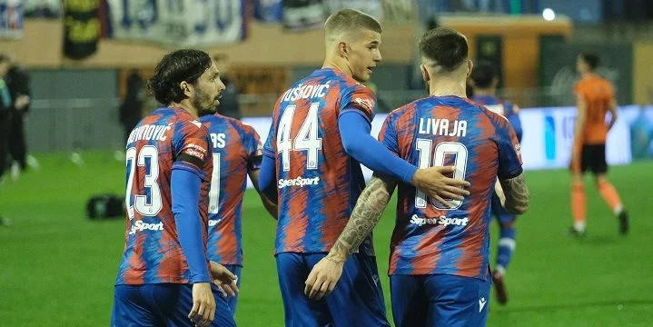 Славен — Хайдук. Прогноз (кф 2.05) на матч Кубка Хорватии (12 апреля 2023 года) Славен — Хайдук. Прогноз (кф 2.05) на матч Кубка Хорватии (12 апреля 2023 года)