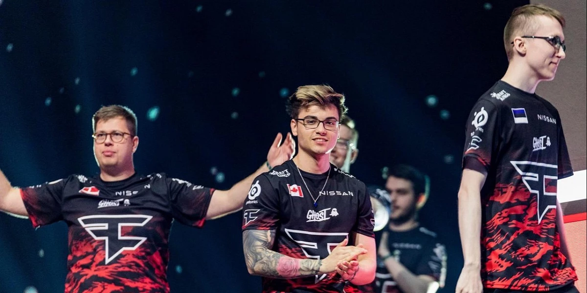 FaZe Clan — Na'Vi. Прогноз и ставки на матч CS:GO (1 августа 2023 года) FaZe Clan — Na'Vi. Прогноз и ставки на матч CS:GO (1 августа 2023 года)